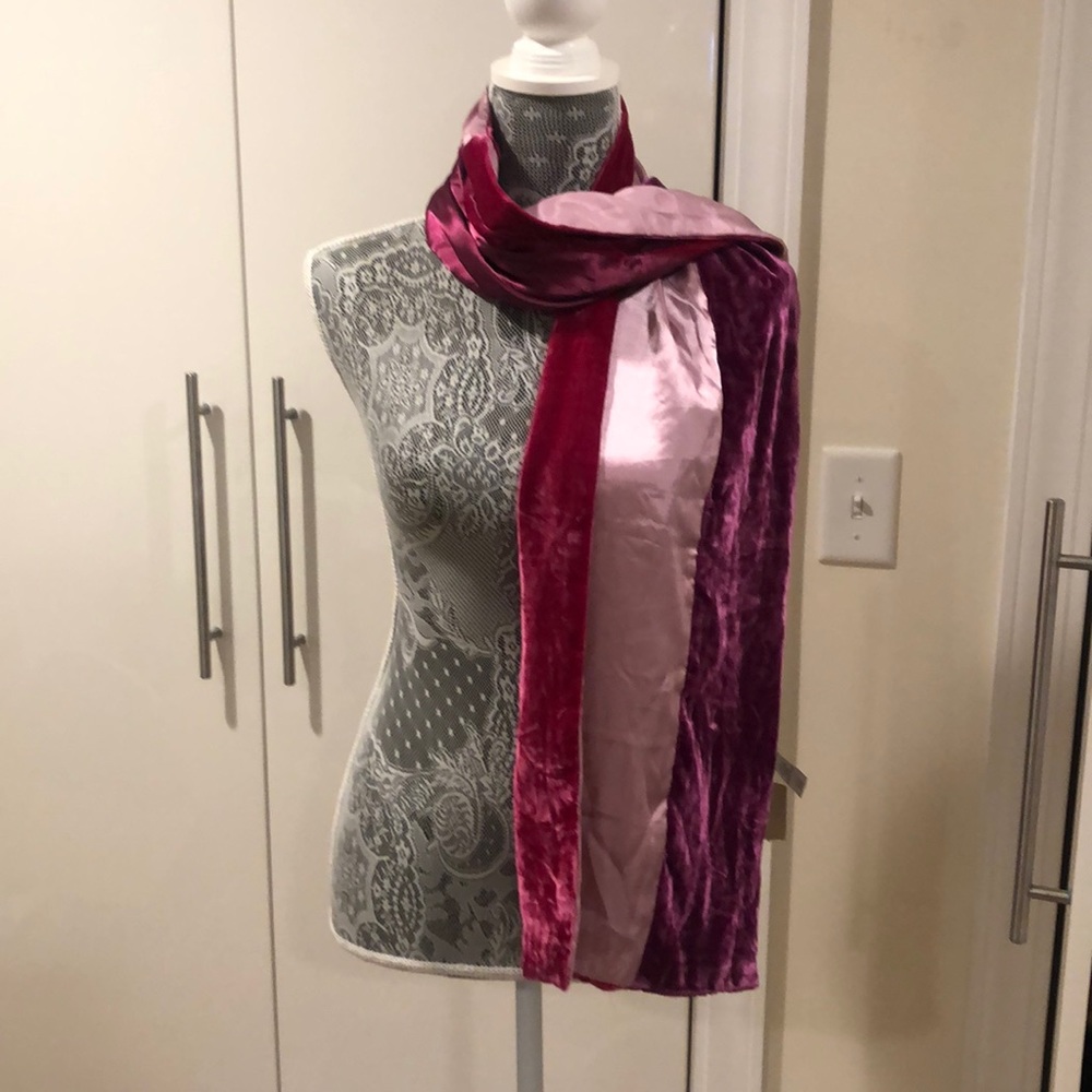 Cold water creek scarf